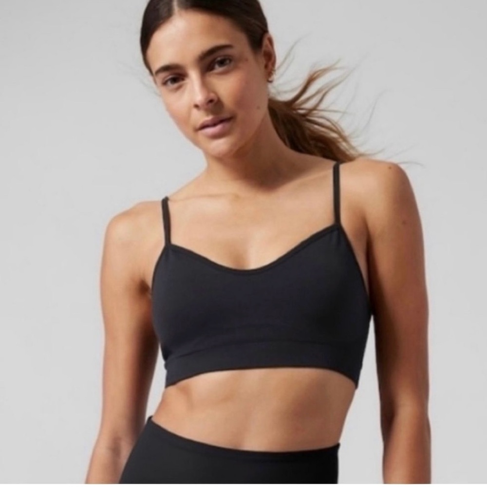 NWT Athleta Renew Sports Bra with Sweetheart Neckline | Medium A-C Cups